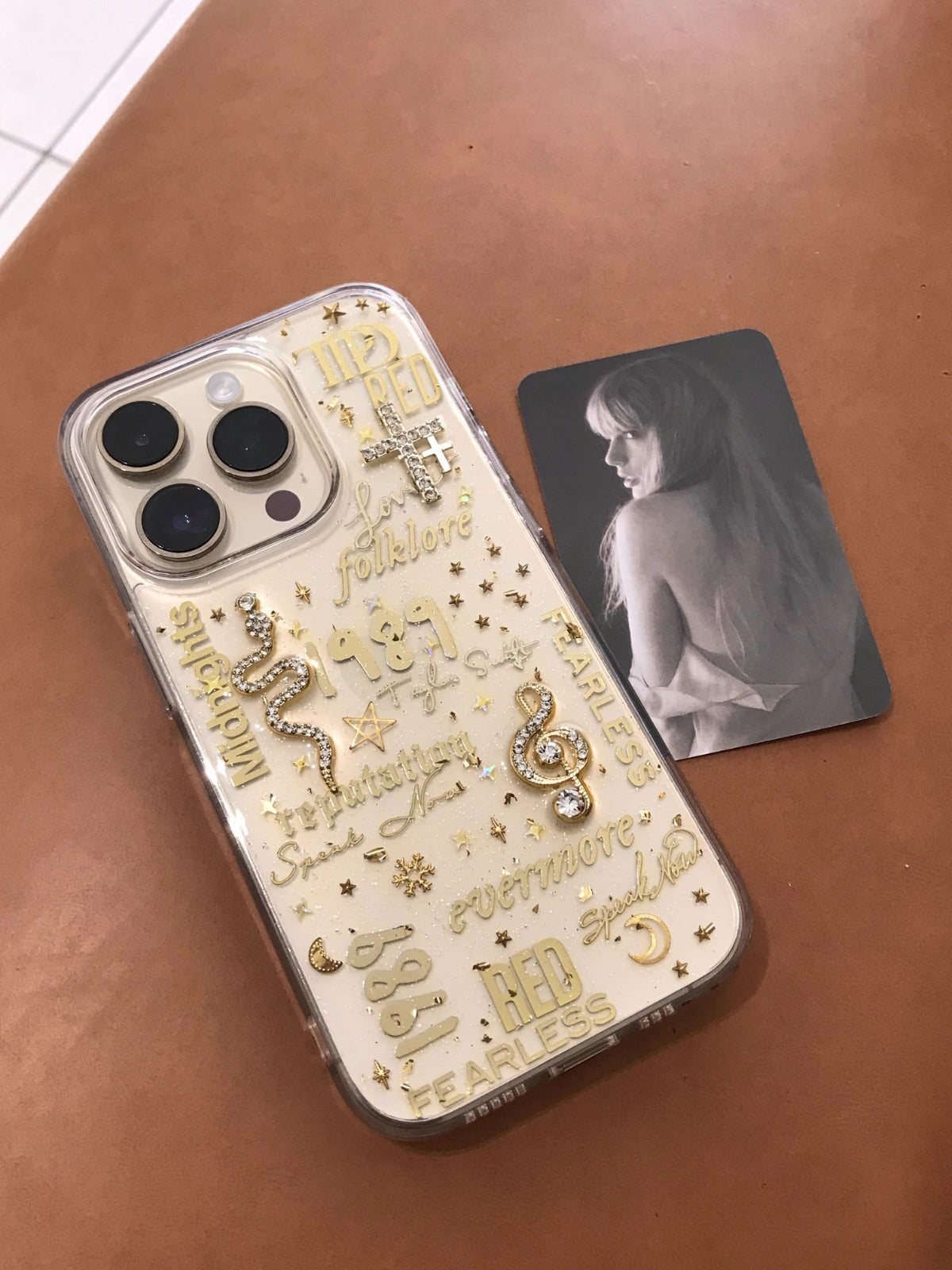 iPhone 16 Taylor Swift Golden Charms (TS Eras Glitter Edition)
